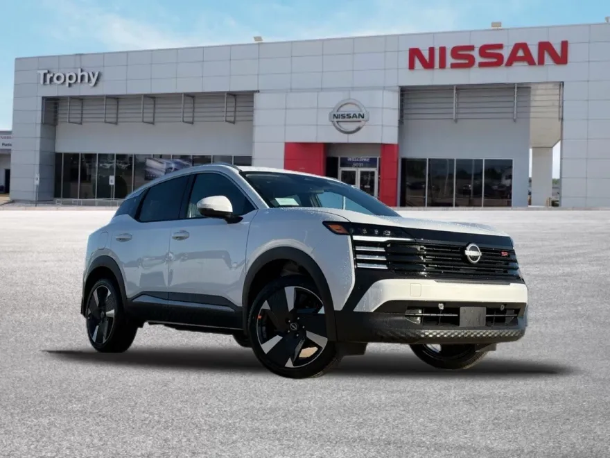 2025 Nissan Kicks SR photo 1