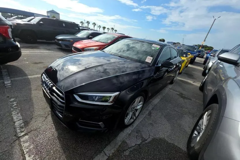 2019 Audi A5 Quattro Premium photo 1