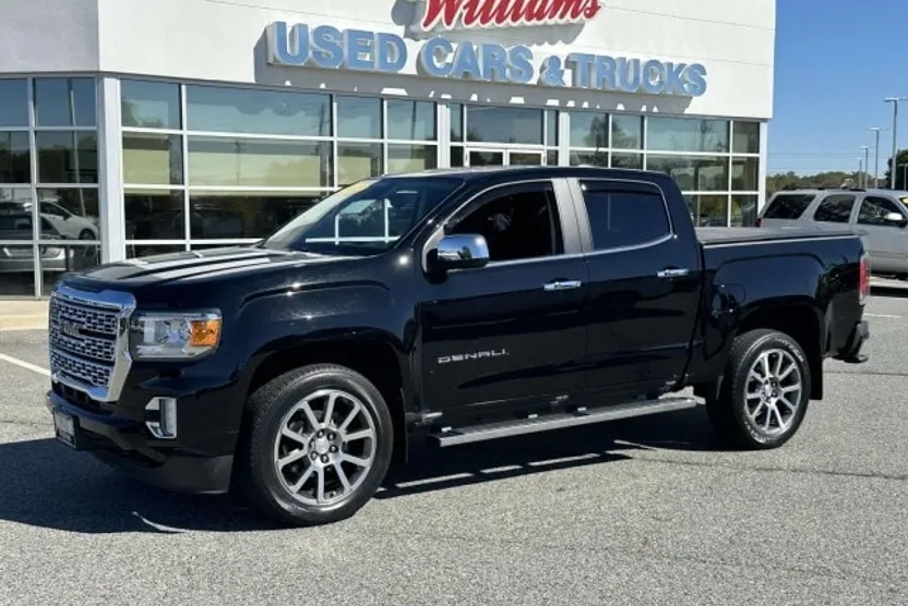 2022 Gmc Canyon Denali photo 1