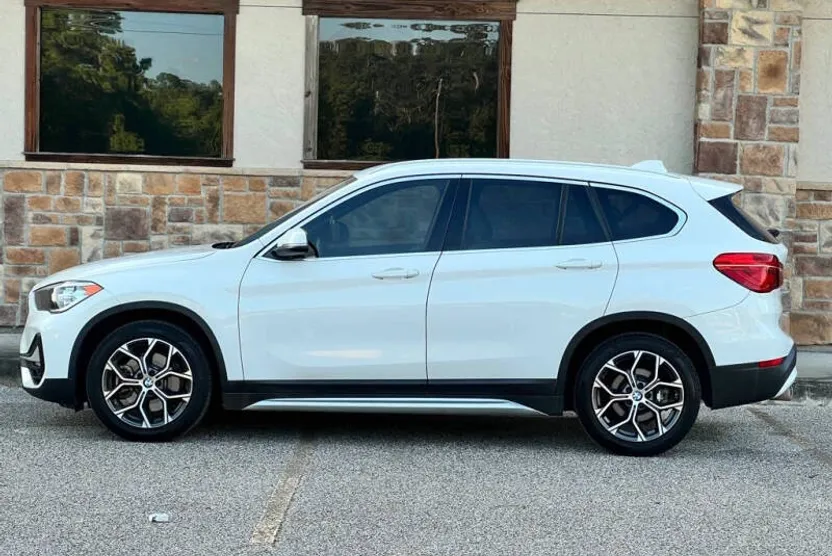 2020 Bmw X1 XDrive28i photo 1