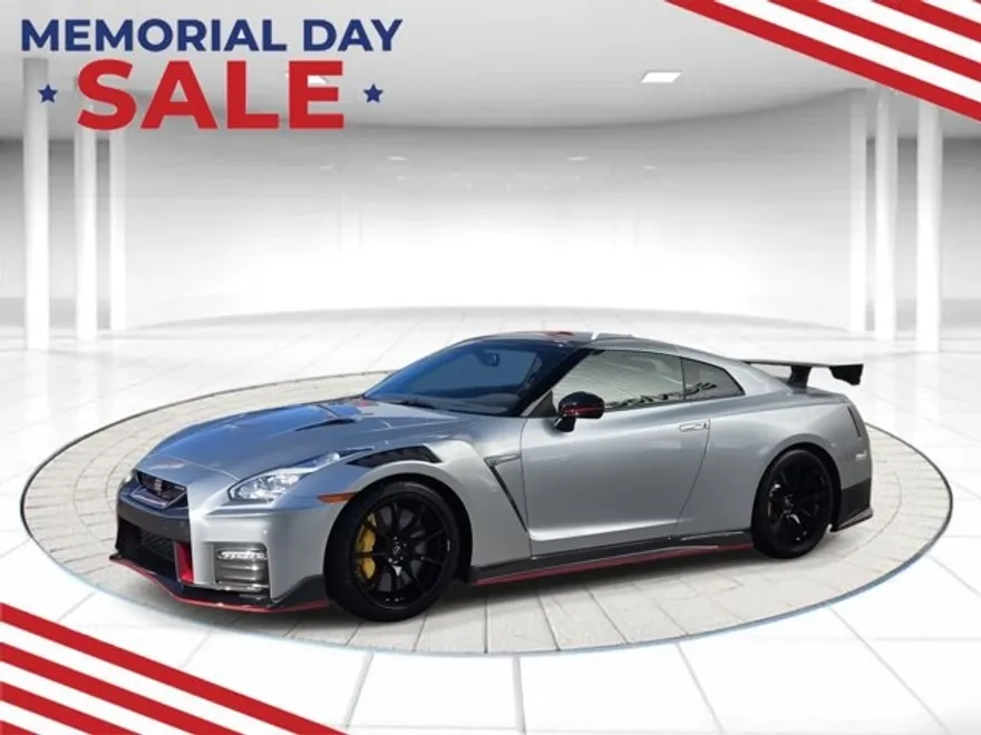 2023 Nissan GT-R Nismo photo 1