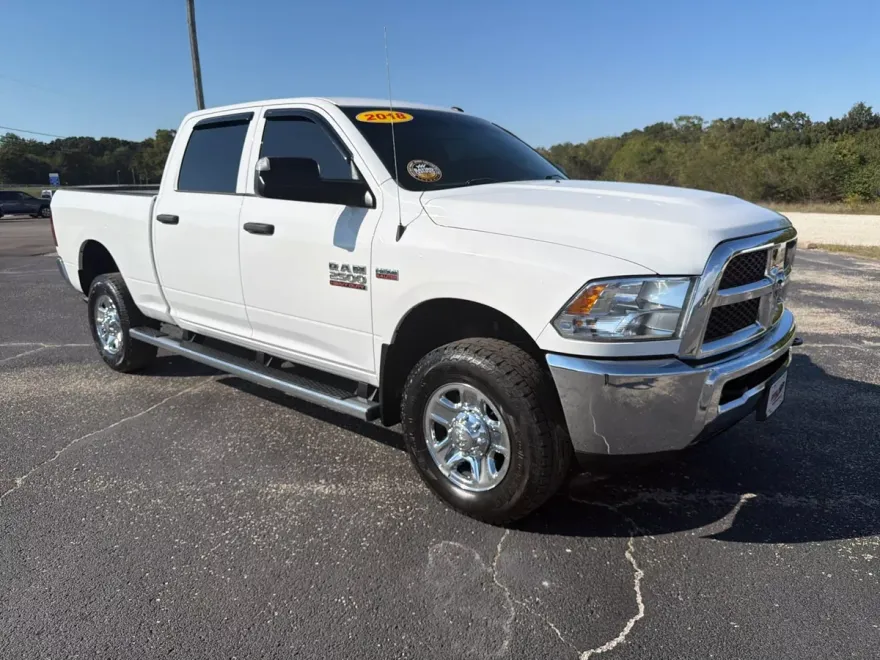 2018 Ram 2500 Tradesman photo 1