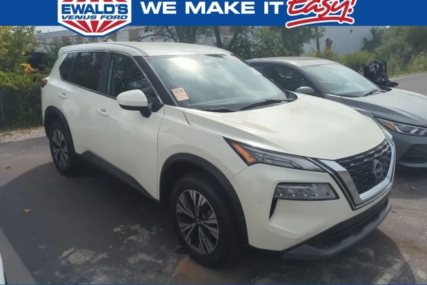 2023 Nissan Rogue SV photo 1