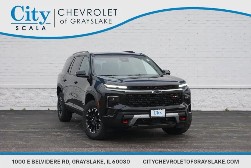 2025 Chevrolet Traverse Z71 photo 1