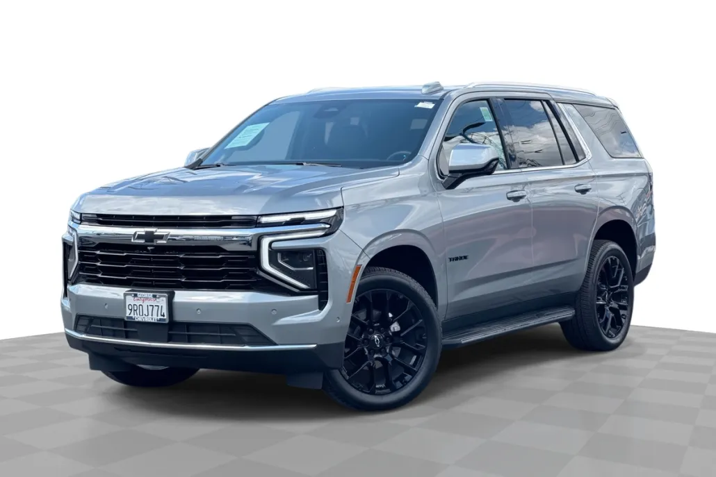 2025 Chevrolet Tahoe LS photo 1