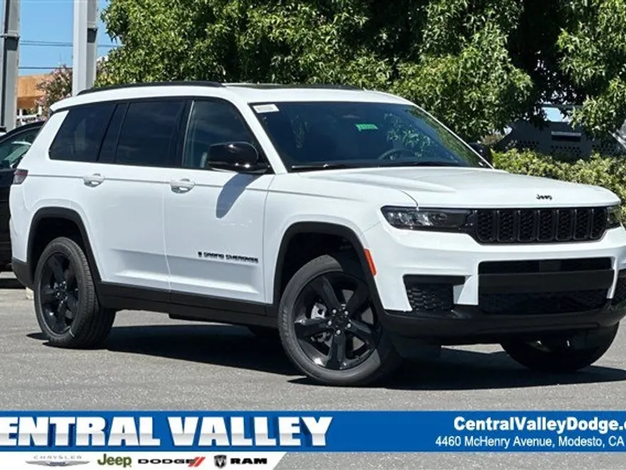 2025 Jeep Grand Cherokee Altitude X photo 1