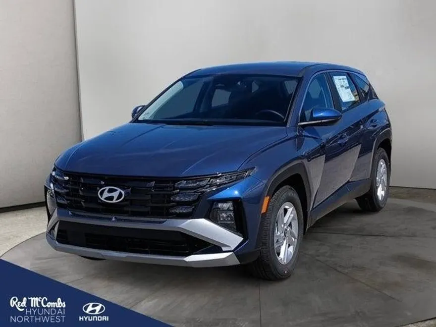 2025 Hyundai Tucson SE photo 1