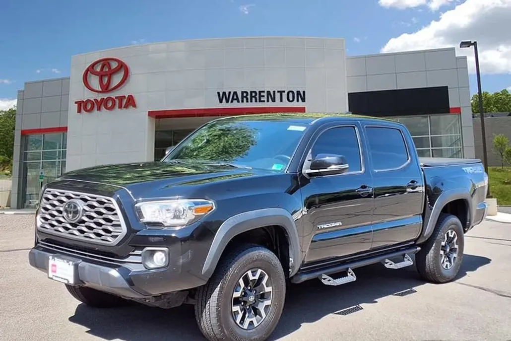 2021 Toyota Tacoma TRD Off-Road photo 1