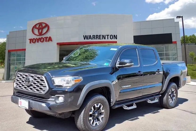 2021 Toyota Tacoma TRD Off-Road photo 1