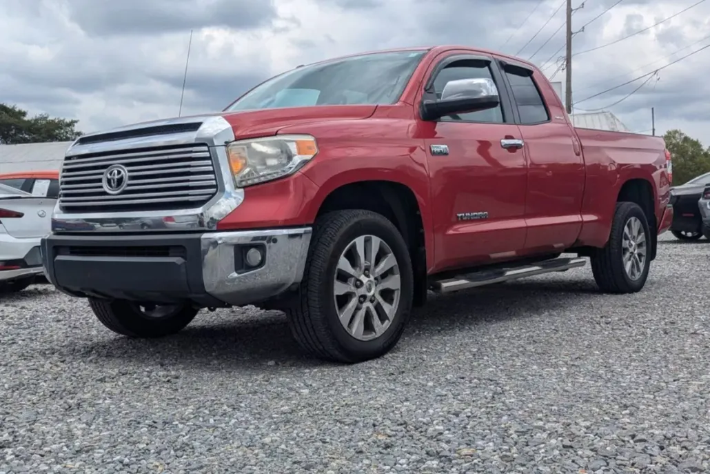 2017 Toyota Tundra Double Cab Limited photo 1