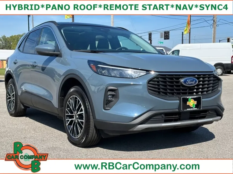 2023 Ford Escape photo 1