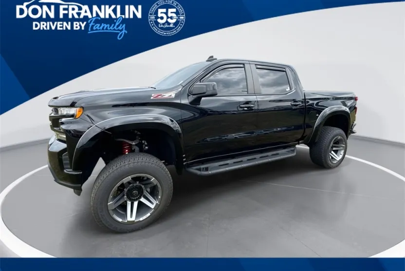 2021 Chevrolet Silverado 1500 RST photo 1