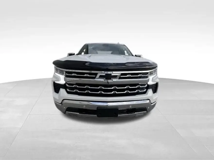 2024 Chevrolet Silverado 1500 LTZ photo 1