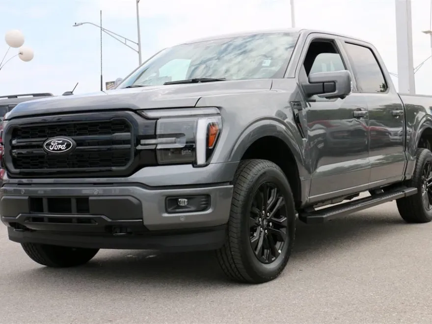 2025 Ford F-150 Lariat photo 1
