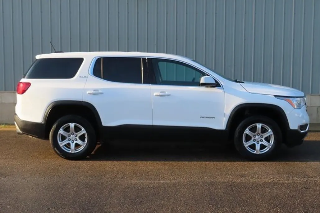 2019 Gmc Acadia SLE photo 1