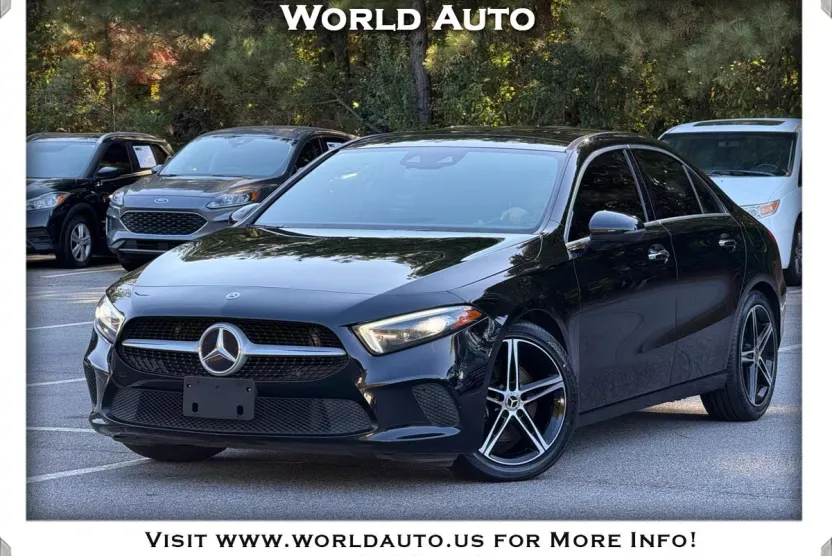 2019 Mercedes Benz A 220 photo 1