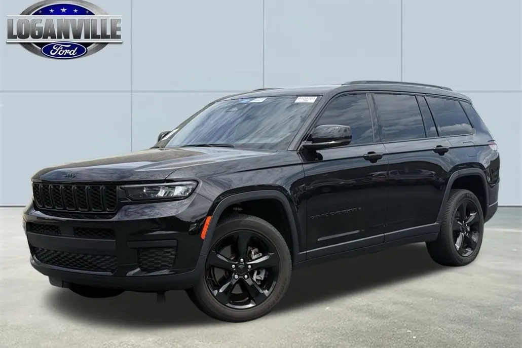2022 Jeep Grand Cherokee Altitude photo 1