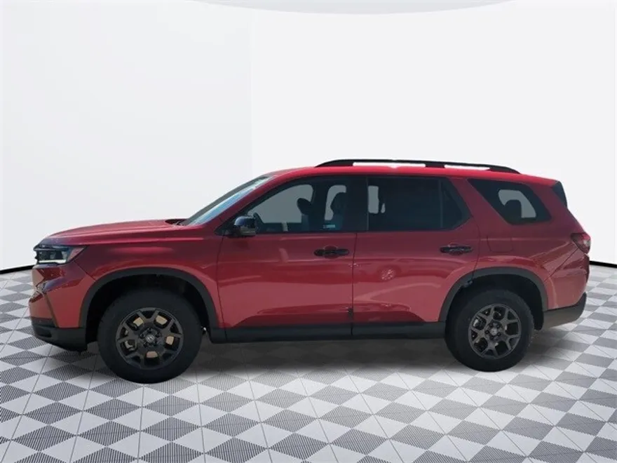 2025 Honda Pilot TrailSport photo 1