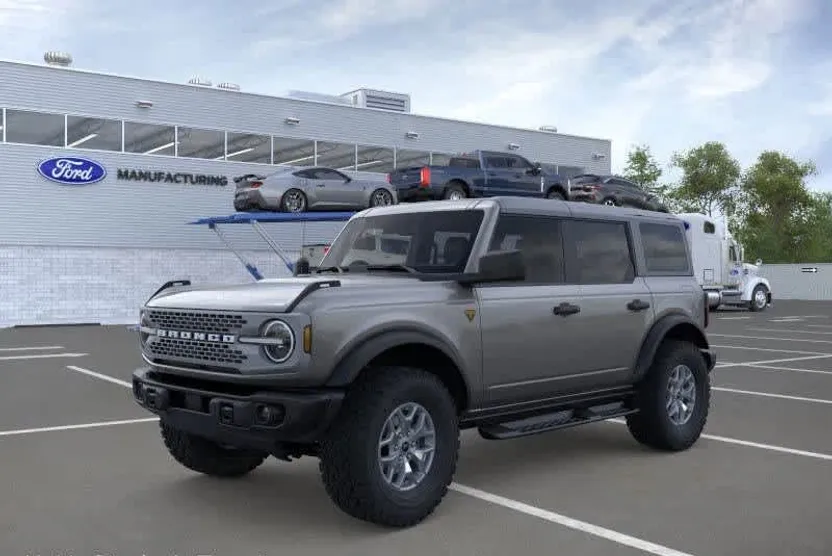 2025 Ford Bronco Badlands photo 1