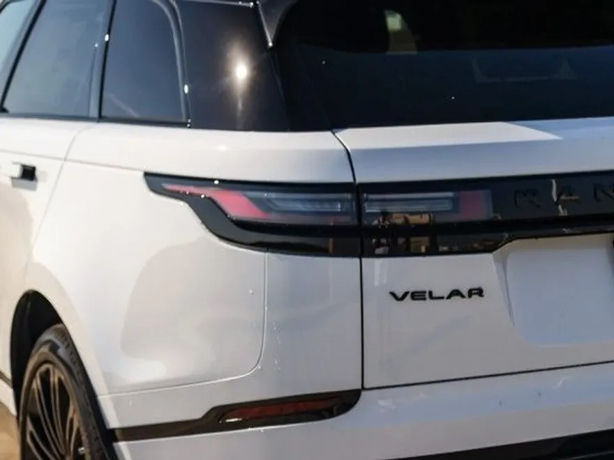 2026 Land Rover Range Rover Velar SE photo 1
