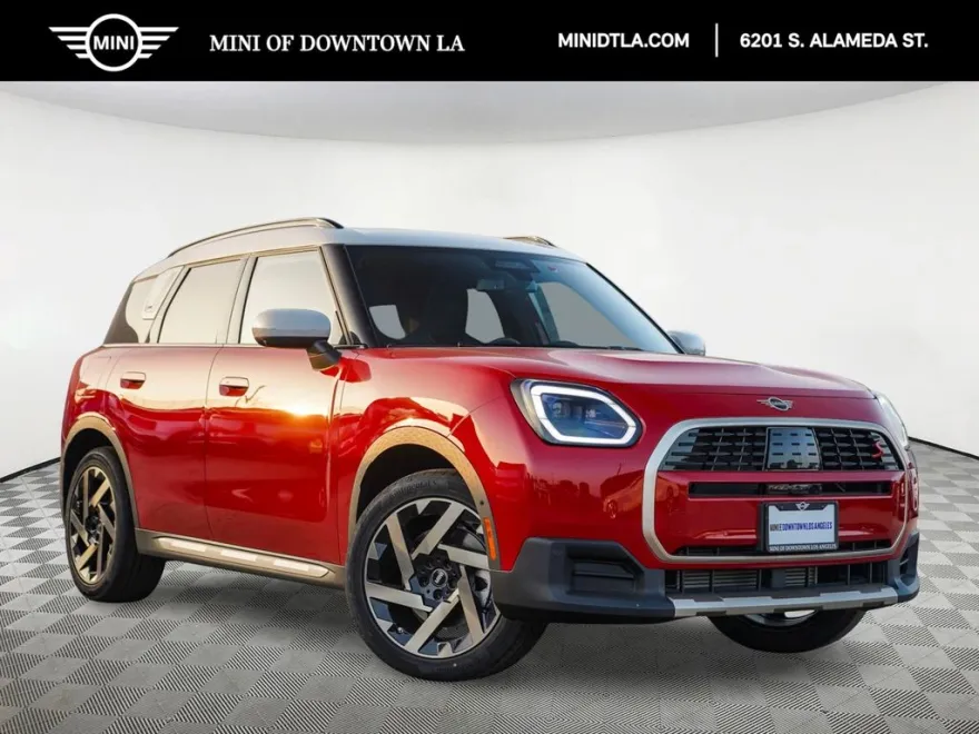 2025 Mini Countryman S ALL4 Iconic photo 1