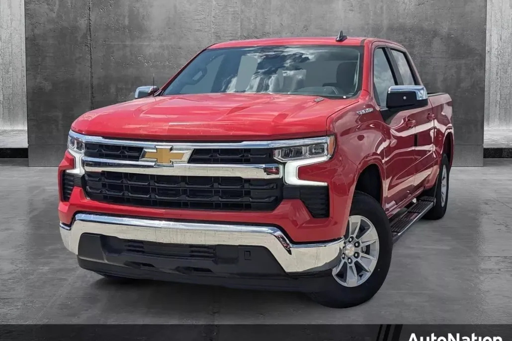 2025 Chevrolet Silverado 1500 LT photo 1