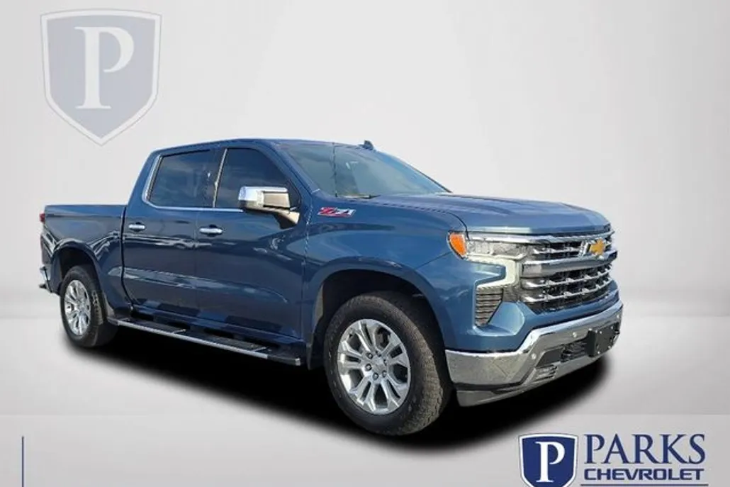 2024 Chevrolet Silverado 1500 LTZ photo 1
