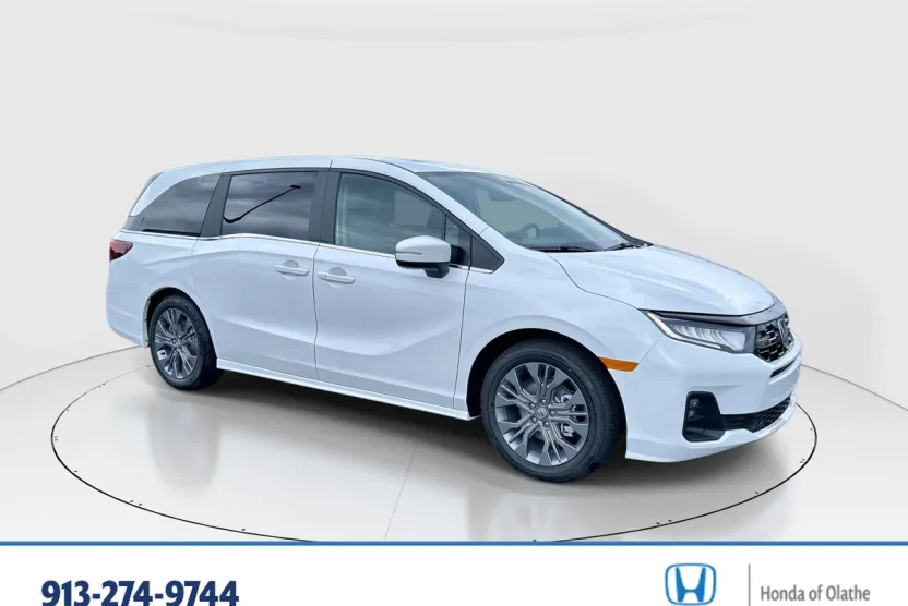 2026 Honda Odyssey Touring photo 1