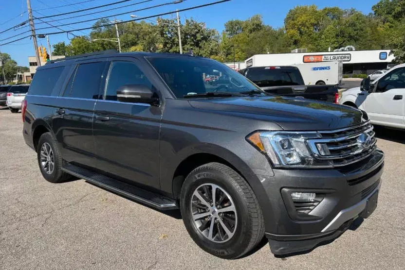 2018 Ford Expedition MAX XLT photo 1