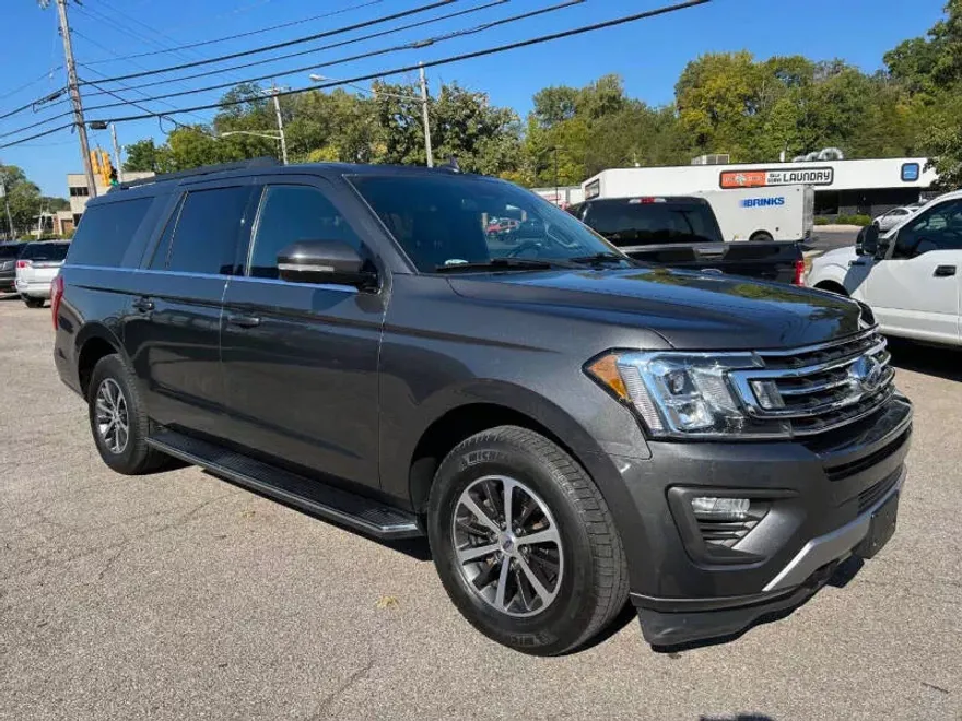 2018 Ford Expedition MAX XLT photo 1