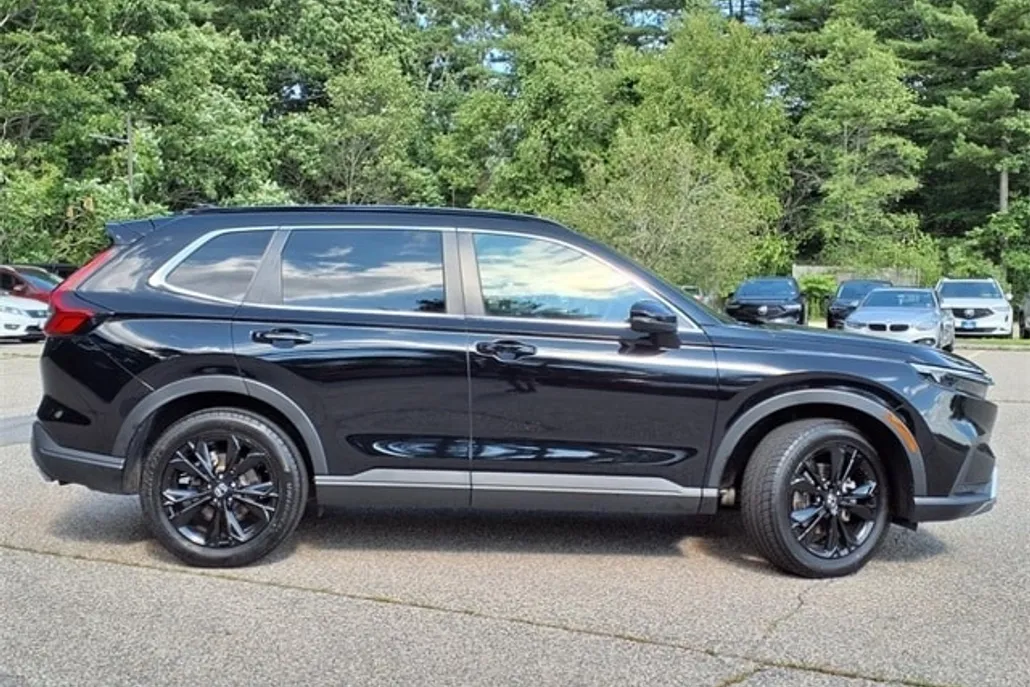 2024 Honda CR-V Hybrid Sport Touring photo 1
