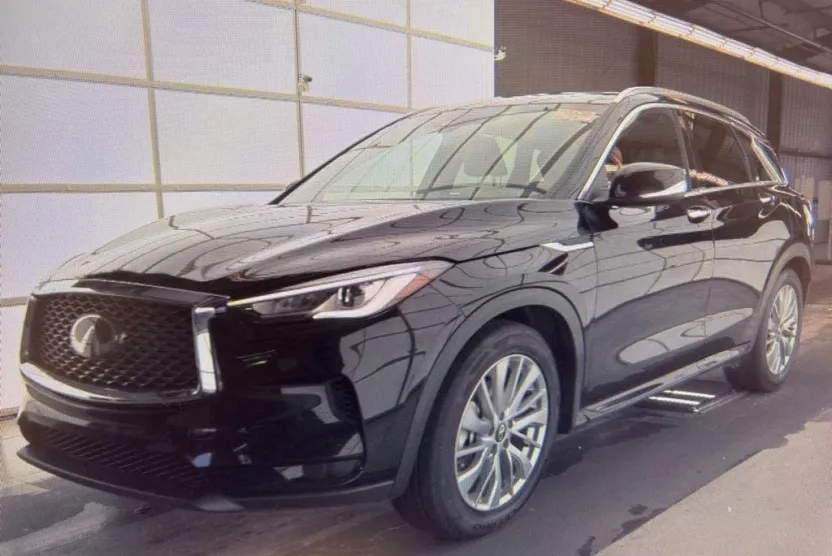 2024 Infiniti QX50 Luxe AWD photo 1