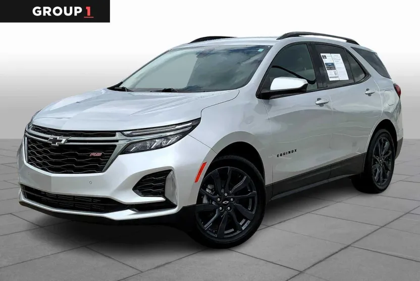 2022 Chevrolet Equinox RS photo 1