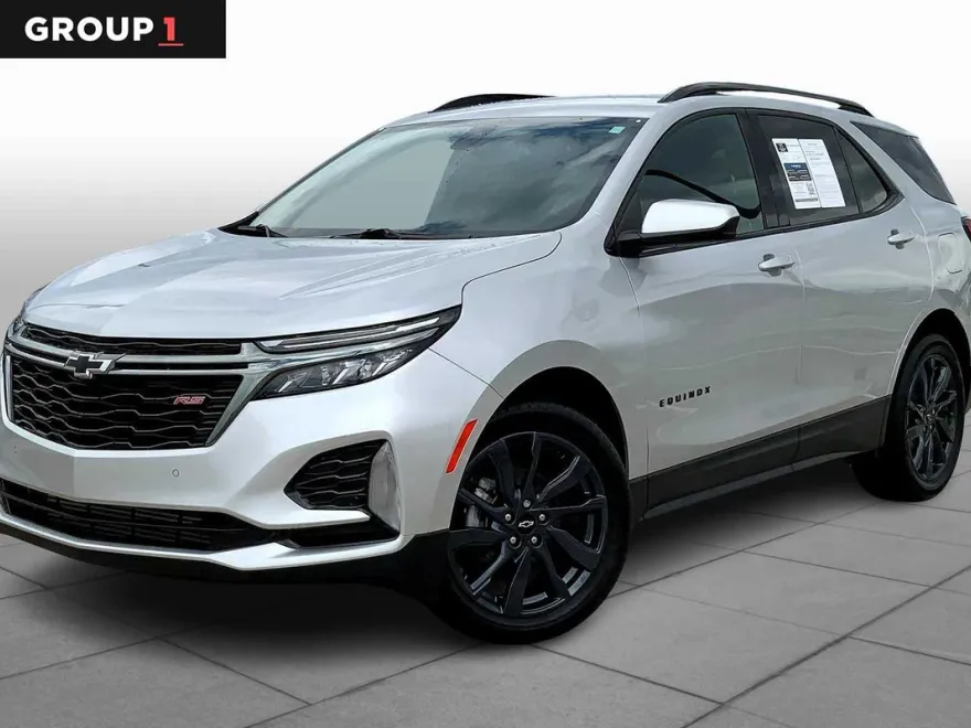 2022 Chevrolet Equinox RS photo 1