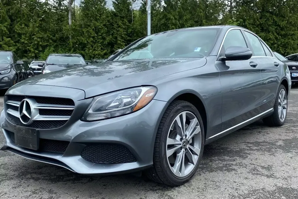 2018 Mercedes Benz C 300 4MATIC Sedan photo 1