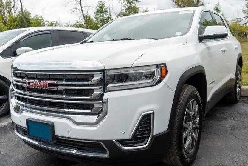 2023 Gmc Acadia SLE photo 1