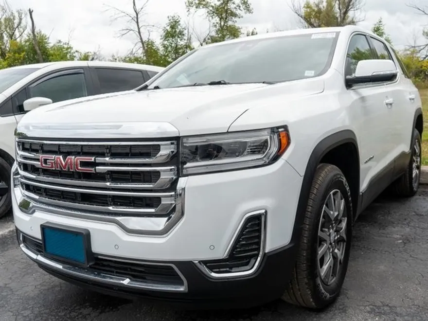 2023 Gmc Acadia SLE photo 1