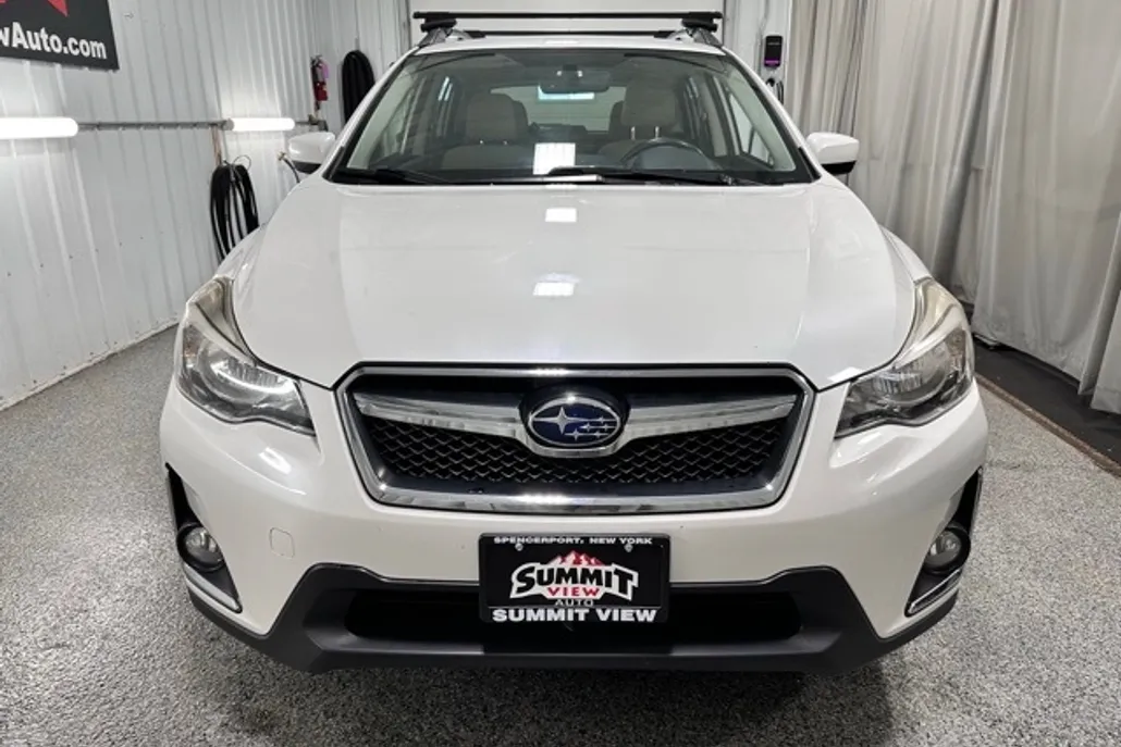 2017 Subaru Crosstrek 2.0i Premium photo 1