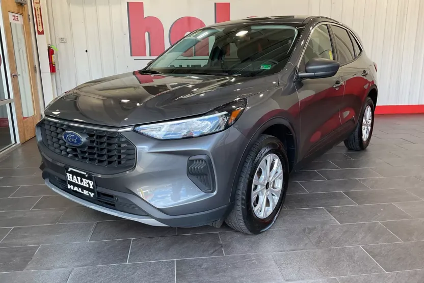 2024 Ford Escape Active photo 1