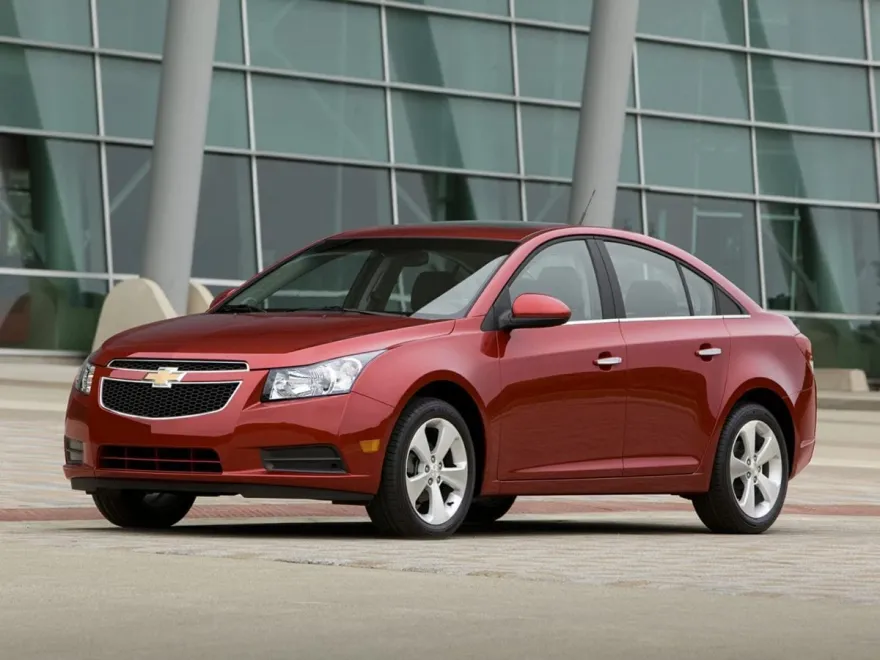 2014 Chevrolet Cruze LS photo 1