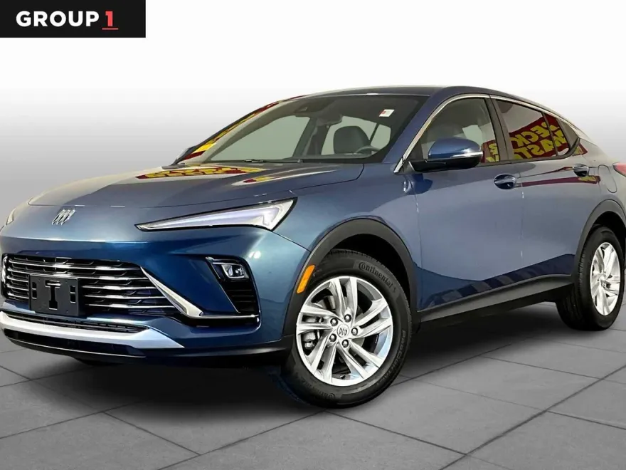 2025 Buick Envista Preferred photo 1