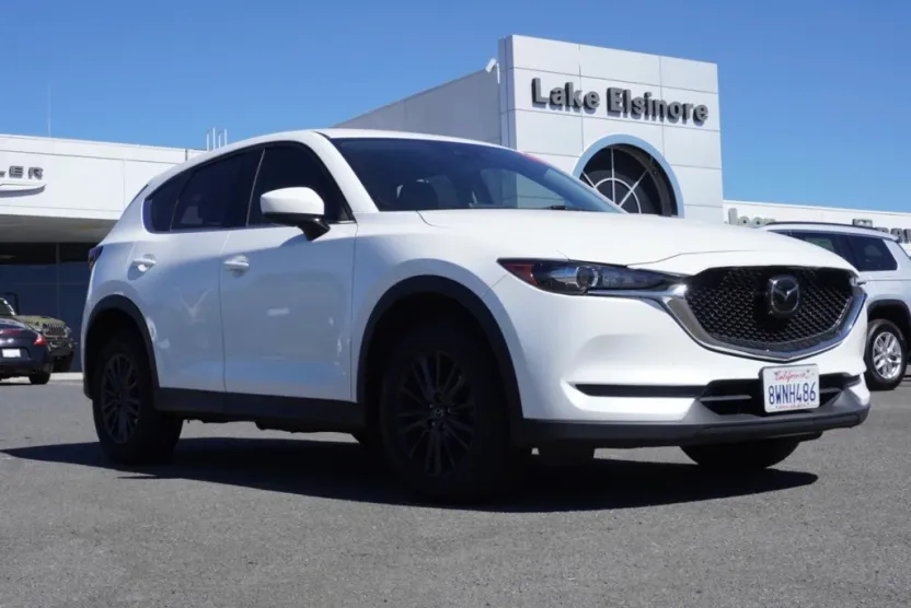 2021 Mazda CX-5 Sport photo 1