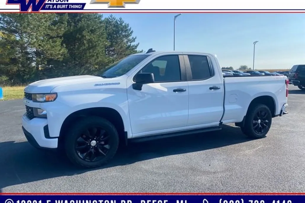 2020 Chevrolet Silverado 1500 Custom photo 1