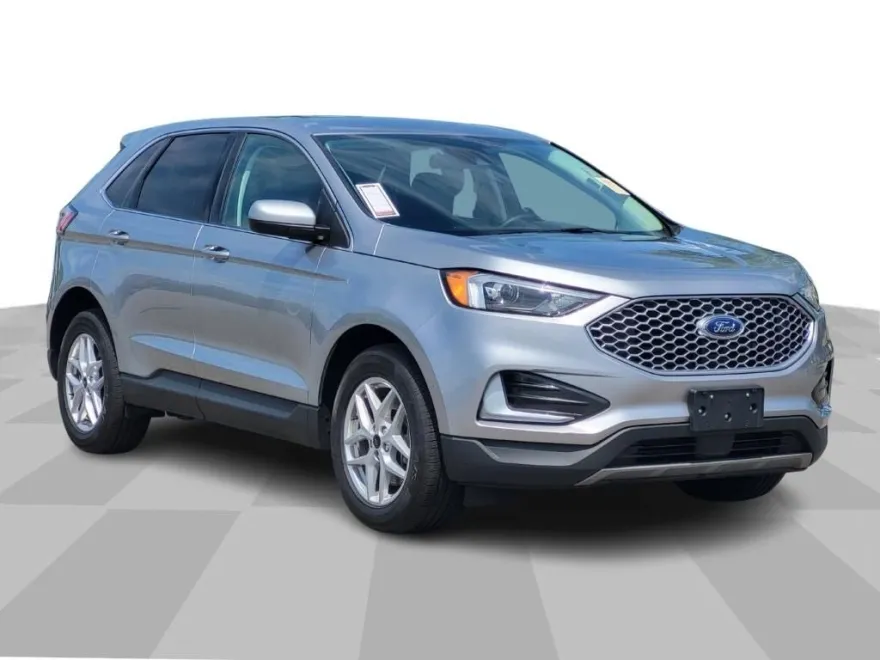 2024 Ford Edge SEL photo 1