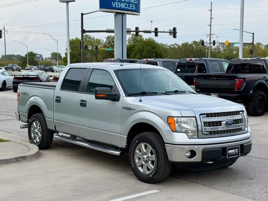 2013 Ford F-150 XLT photo 1