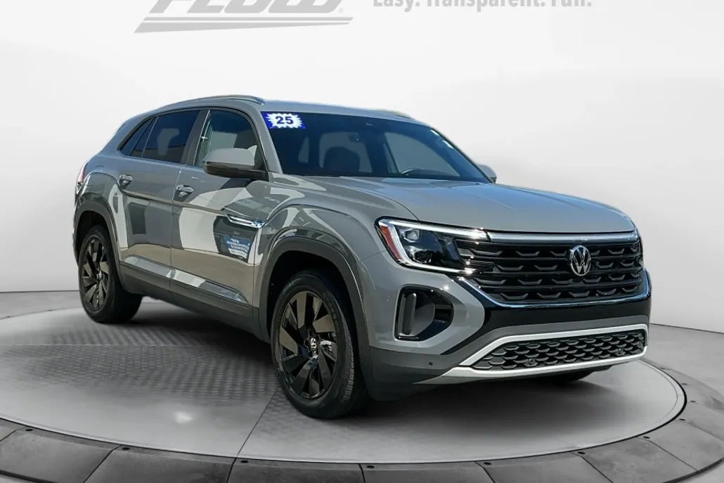 2025 Volkswagen Atlas Cross Sport SE Technology photo 1