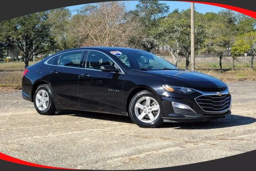 2019 Chevrolet Malibu LS photo 1