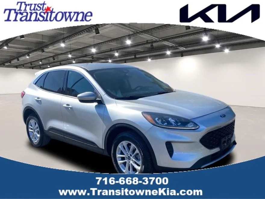 2020 Ford Escape SE photo 1