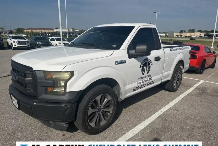 2016 Ford F-150 XL photo 1