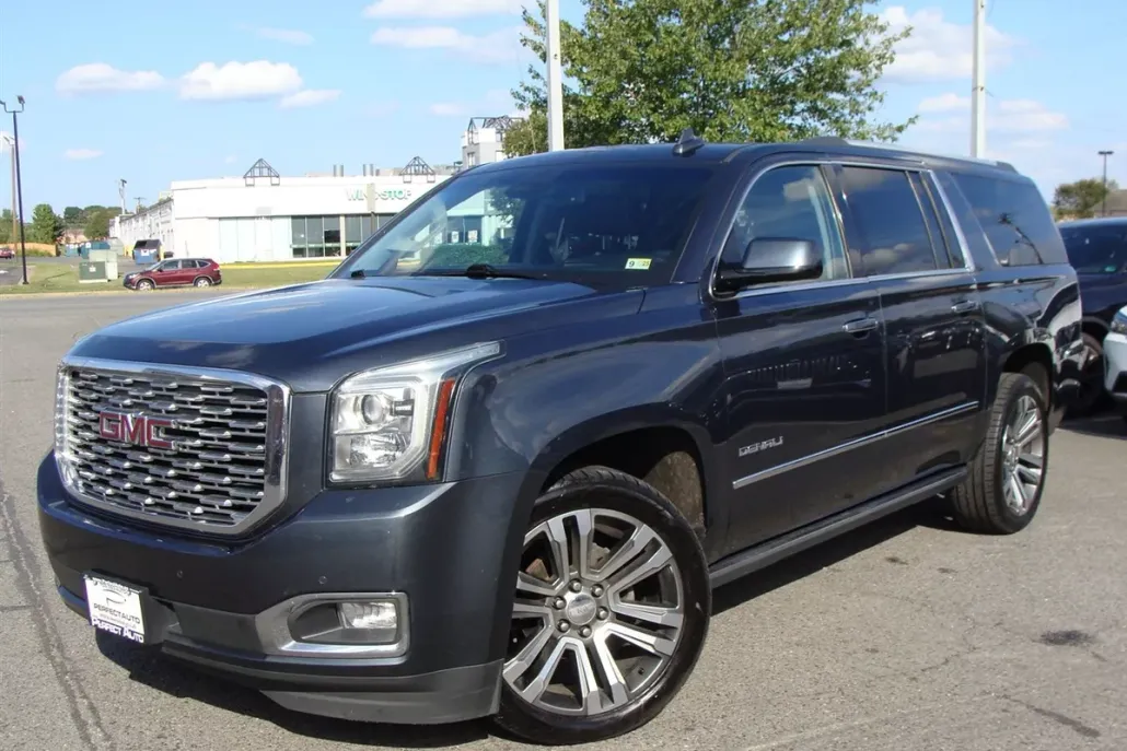 2019 Gmc Yukon XL Denali photo 1